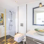 Luxury Very Close To Beach, Amazing Sea Views, Heated Salt-water Pool Vila *