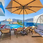 Luxury Very Close To Beach, Amazing Sea Views, Heated Salt-water Pool וילה קס