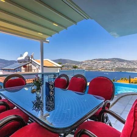 Luxury Very Close To Beach, Amazing Sea Views, Heated Salt-water Pool 빌라